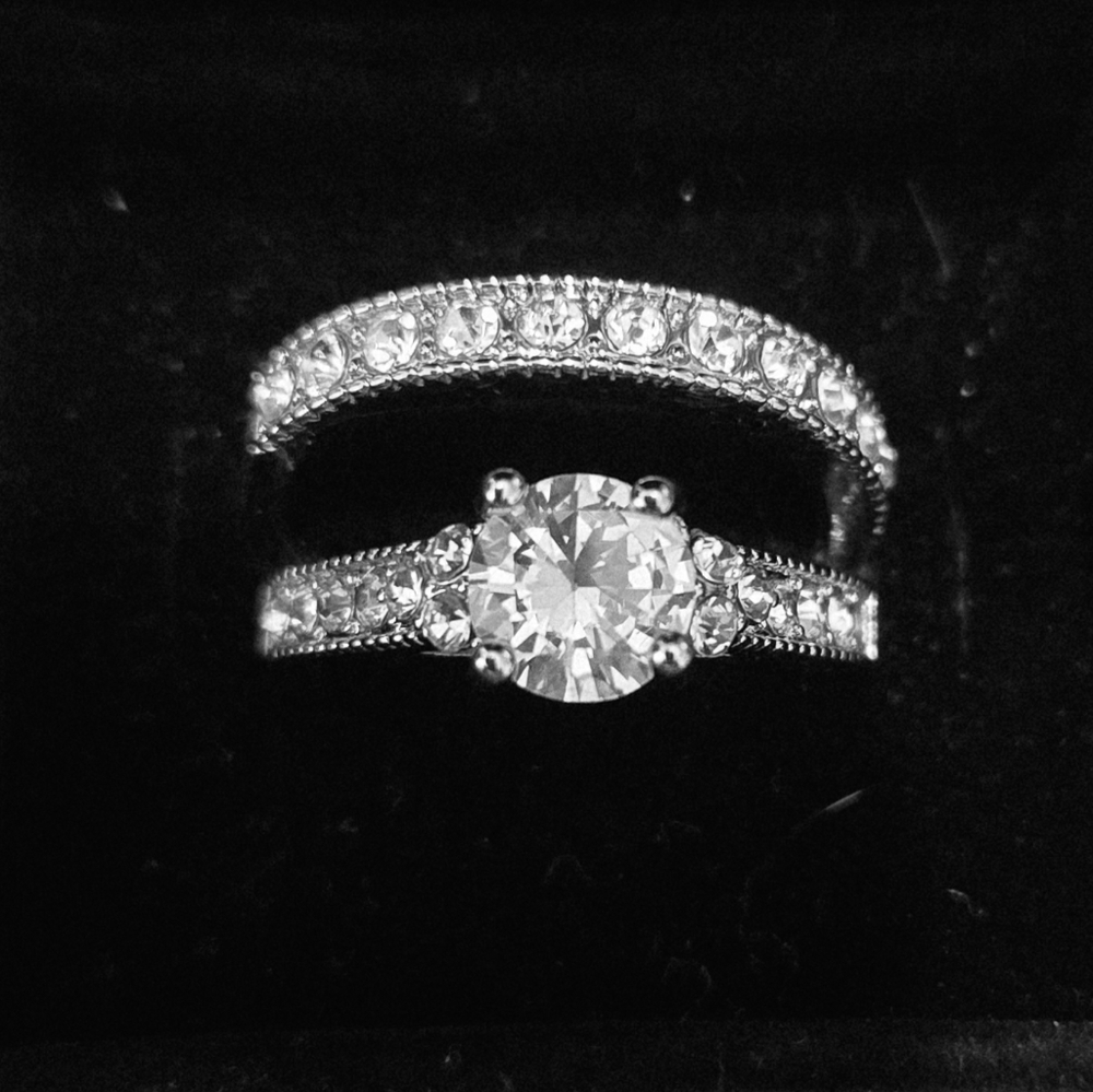 Elegant Silver Women's Wedding Ring Set Stainless Steel